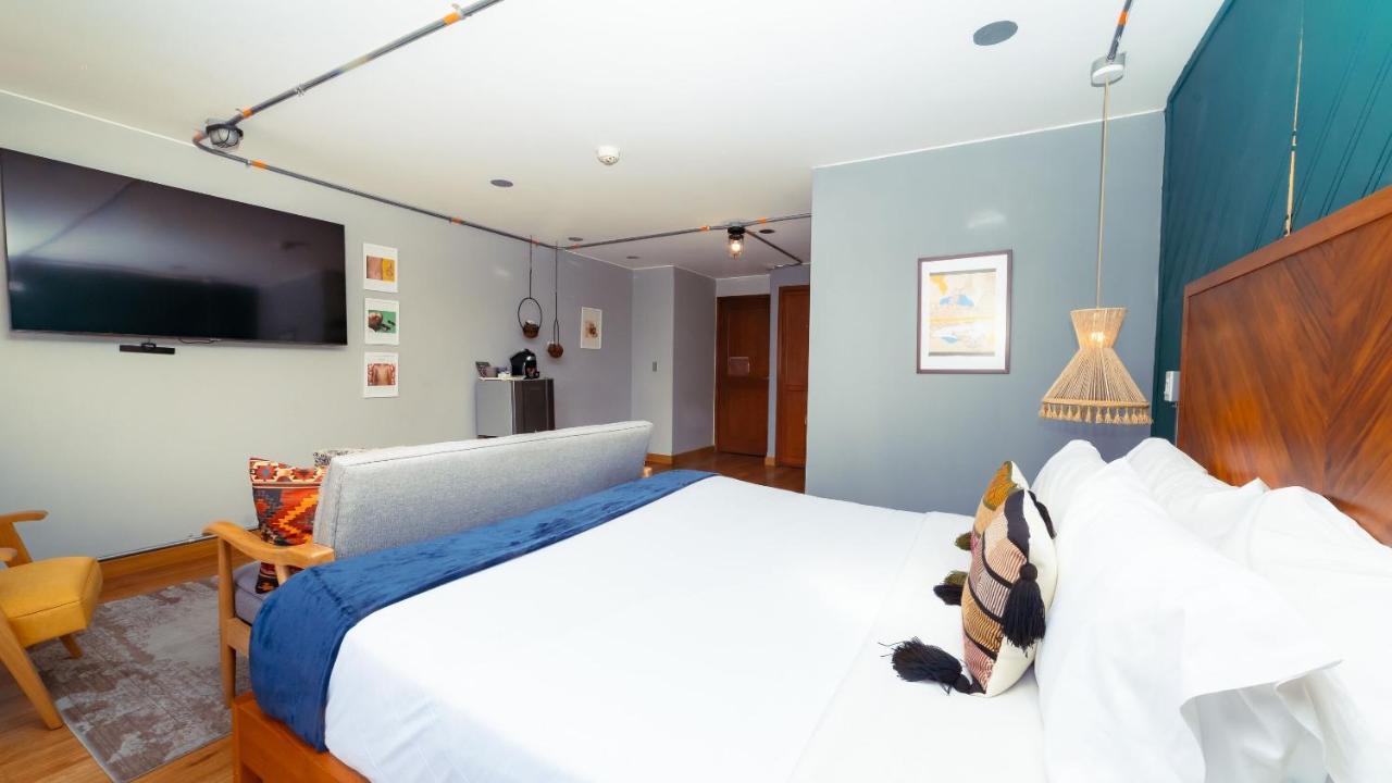 Отель Ramada Bogota Parque 93 Экстерьер фото