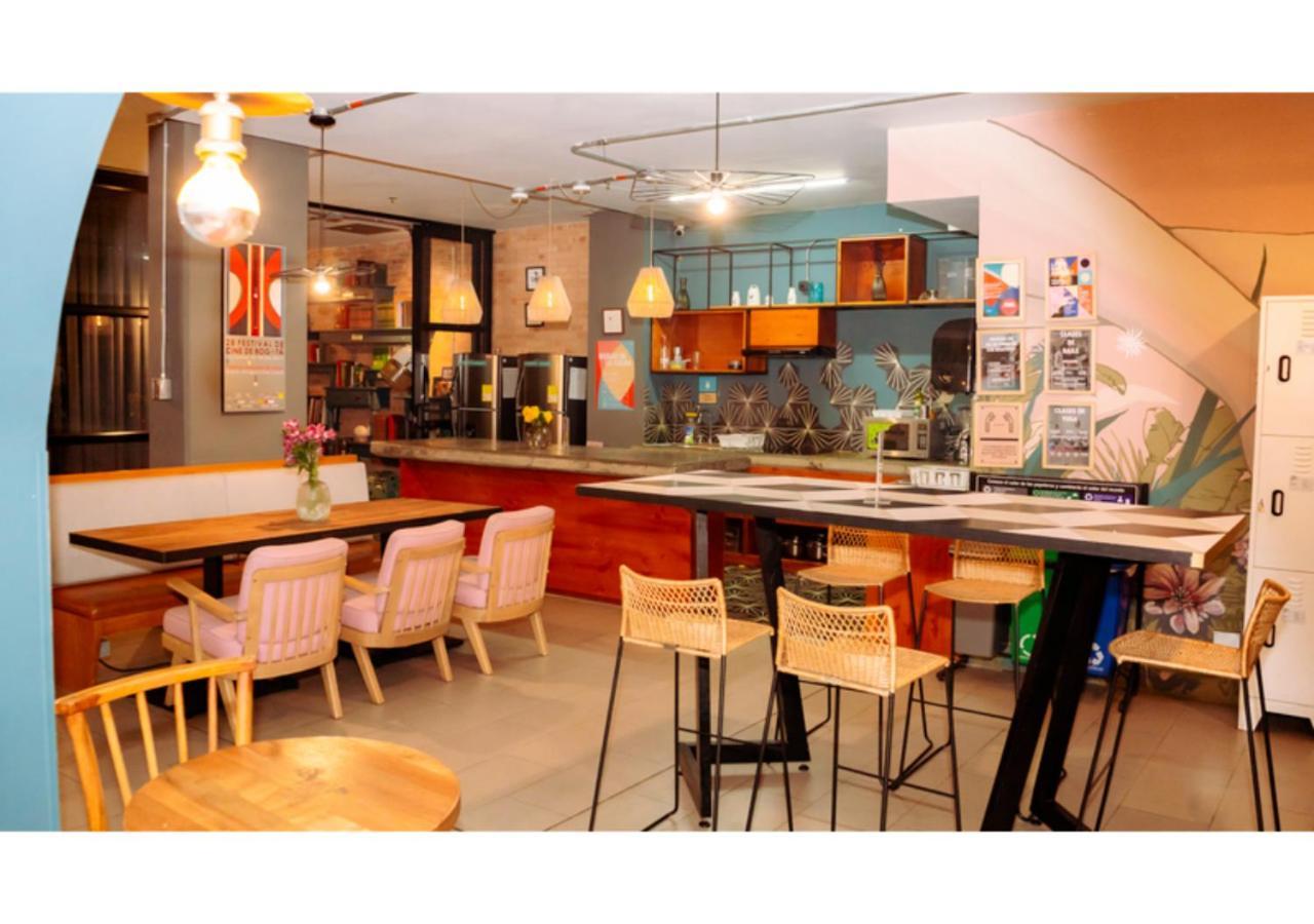 Отель Ramada Bogota Parque 93 Экстерьер фото