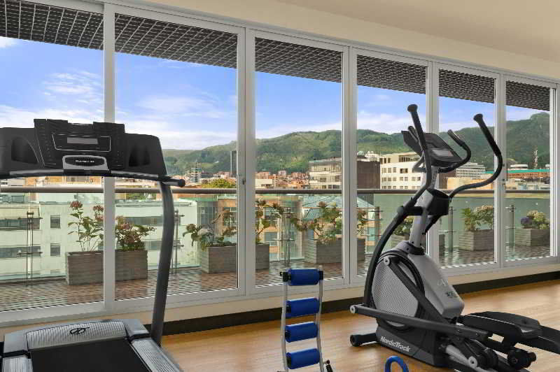 Отель Ramada Bogota Parque 93 Экстерьер фото