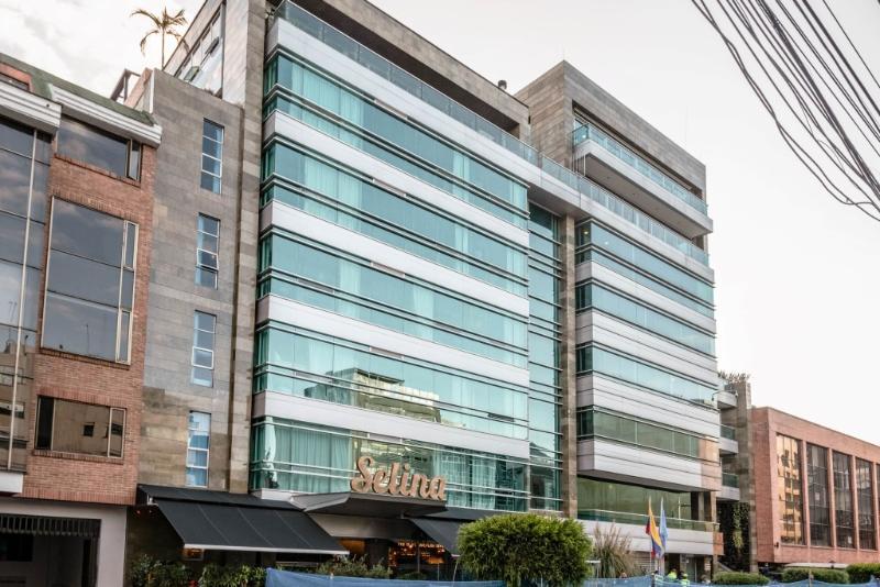 Отель Ramada Bogota Parque 93 Экстерьер фото
